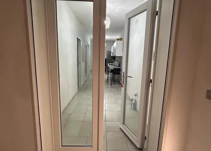 Casa Lore בית נופש *